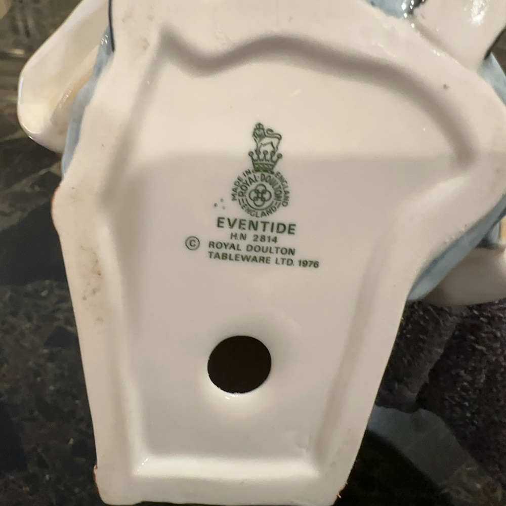 Royal Dalton vintage pieces perfect condition